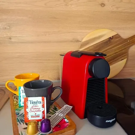 דירה Lumineux Proche Centre & Nature דינייה-לה-בן